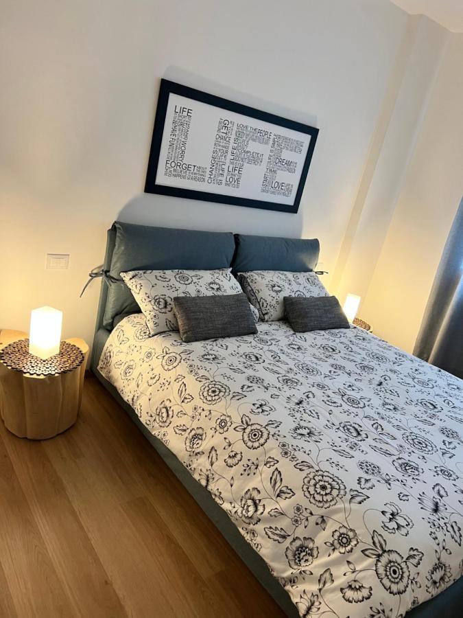 Mandi Mandi Cavour Apartment Udine Exterior photo